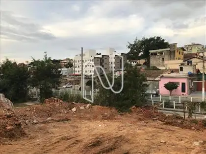 Lado Esquerdo Lote 