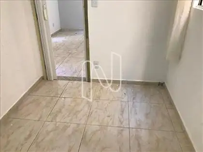 Piso Quarto 2 