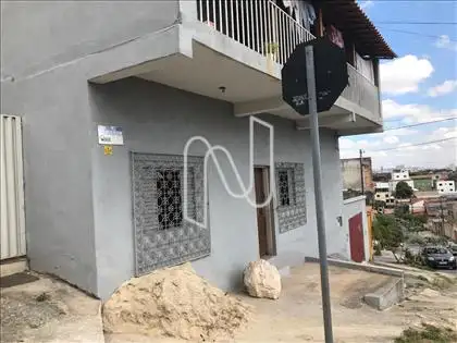 Parte inferior e superior casa 
