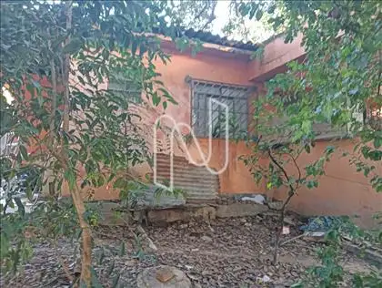  CASA ANTIGA CONSTRUIDA NA DECADA DE 1970 CASA ANTIGA CONSTRUIDA NA DECADA DE 1970