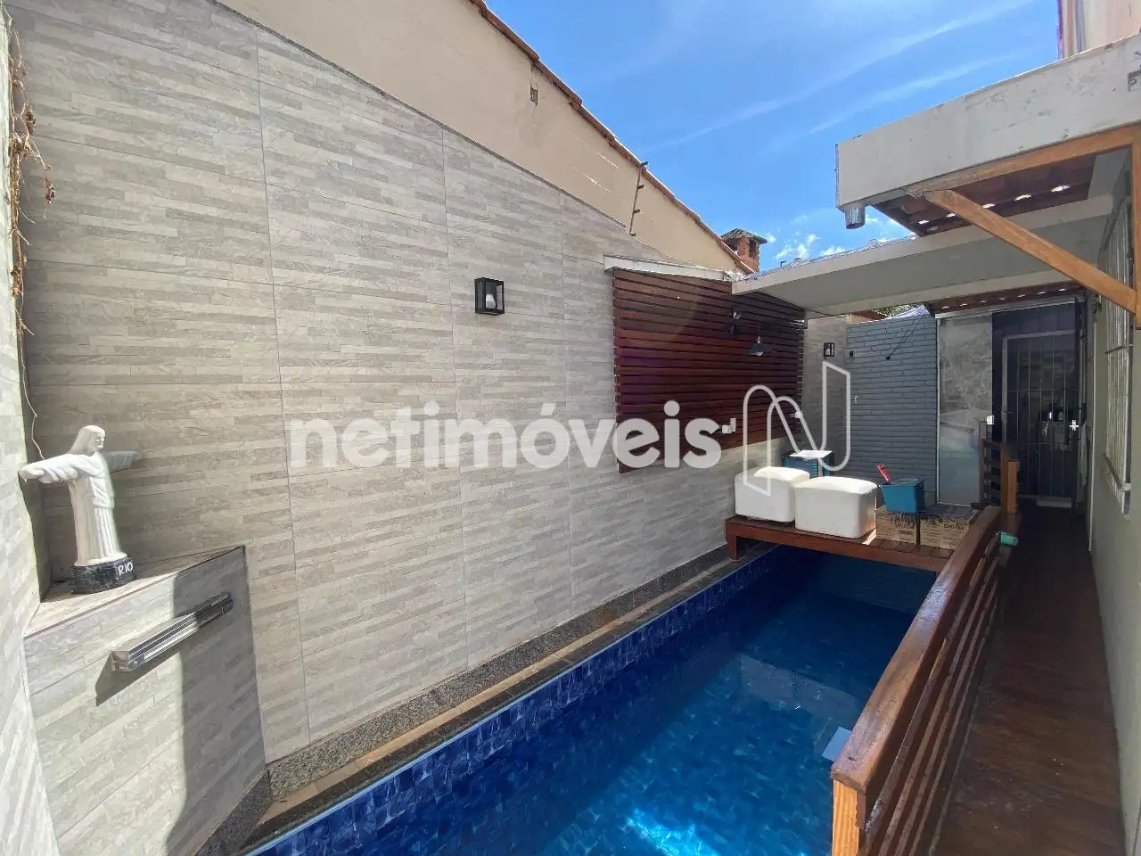 área coberta Piscina 