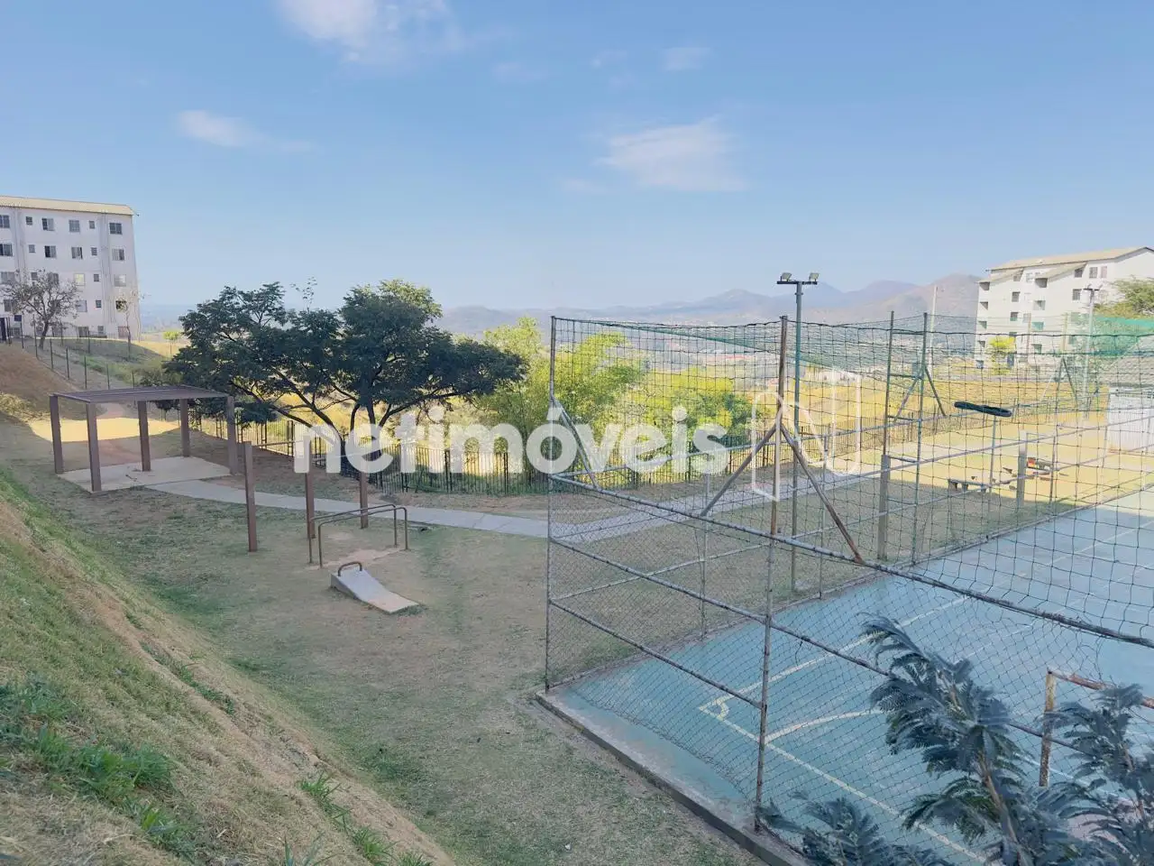 Quadra e espçao de lazer