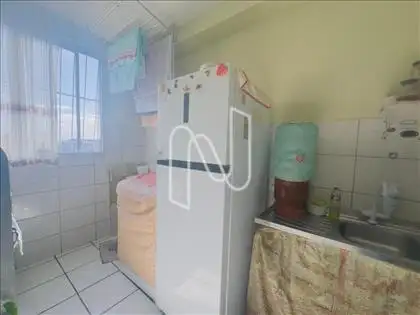 Cozinha e área de serviço