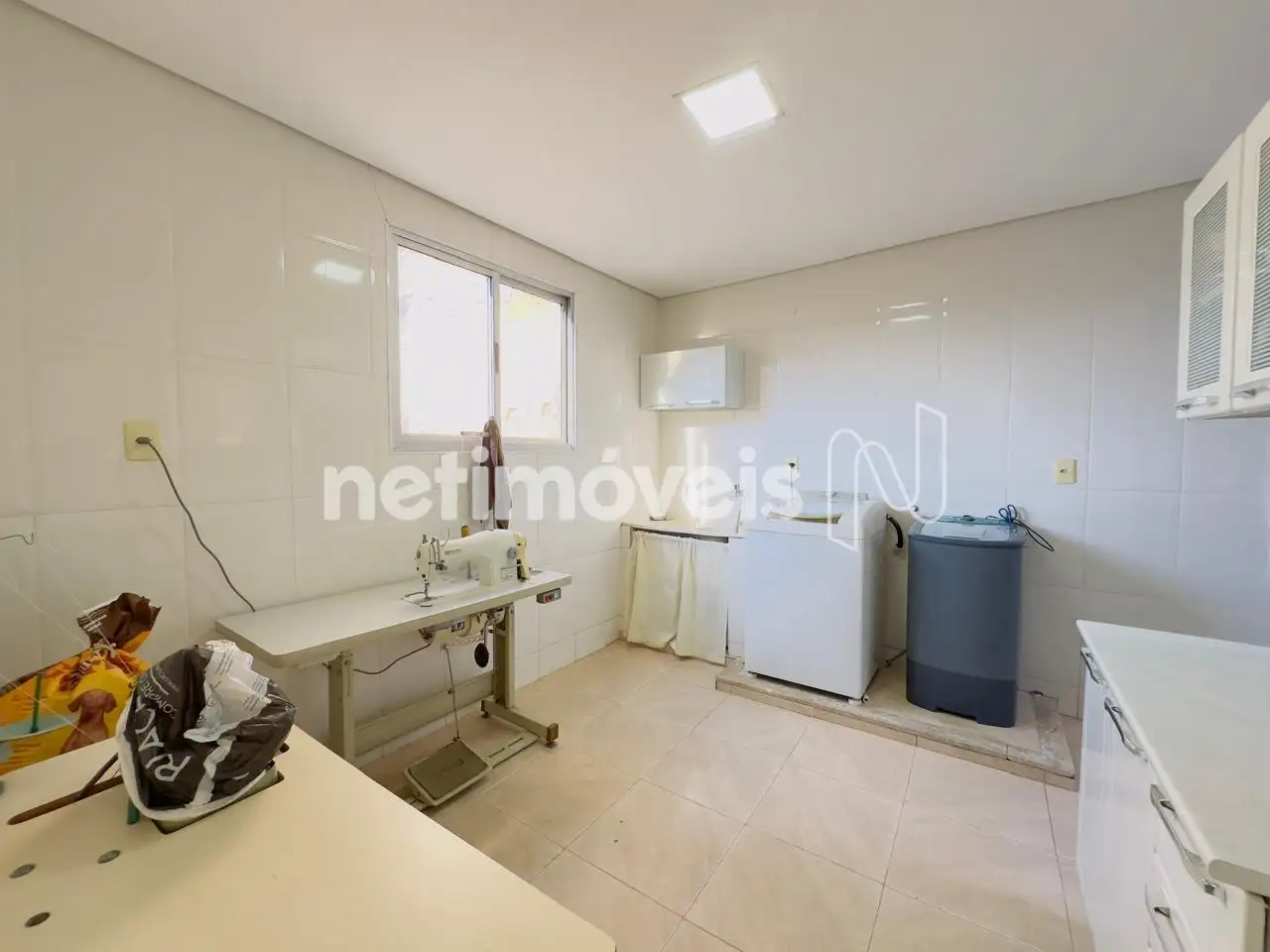 ÁREA DE SERVIÇO CASA 2