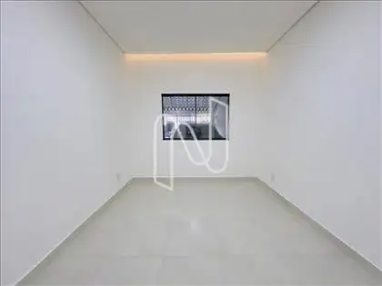  SUÍTE CASA 1