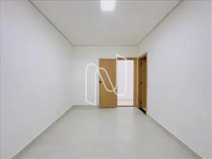  SUÍTE CASA 1