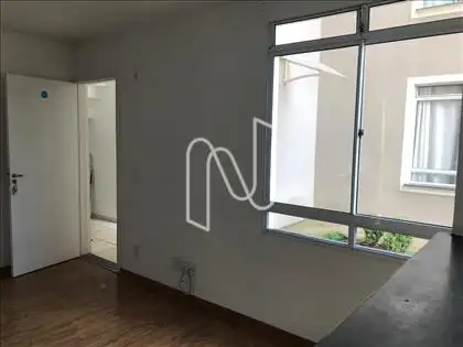Janela e porta de Entrada  