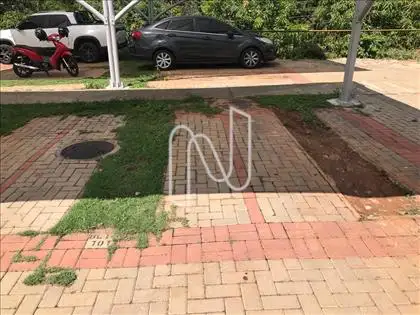 Garagem Demarcada  