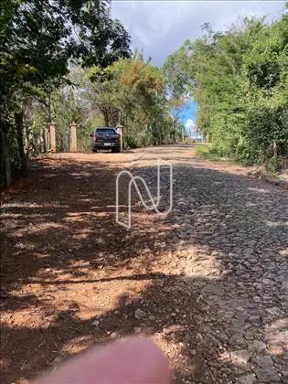  Estada de acesso - Entrada da Fazenda