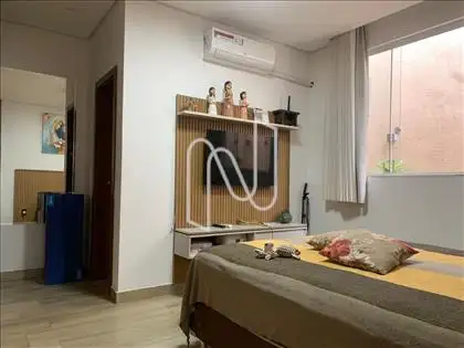 Entrada Quarto 02 