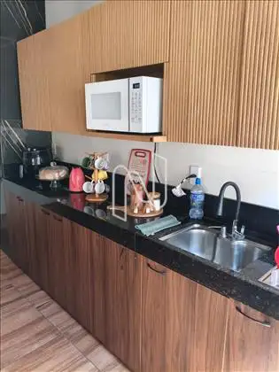 Pia e Armários Cozinha  