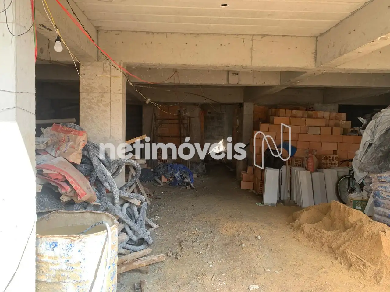 Pilotis Garagem