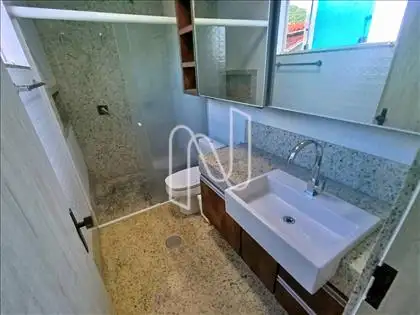 Banheiro suíte da segunda moradia    
