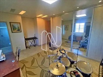 Quarto da segunda moradia     