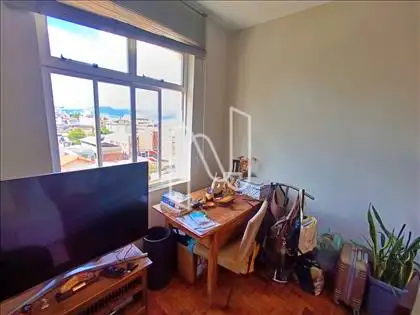   quarto solteiro