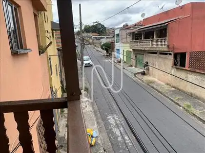 Rua Frente Barracão 