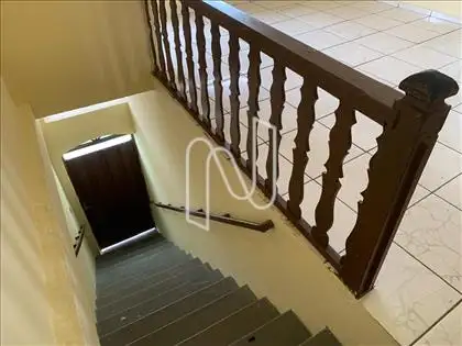 Portão de Entrada e Escada  