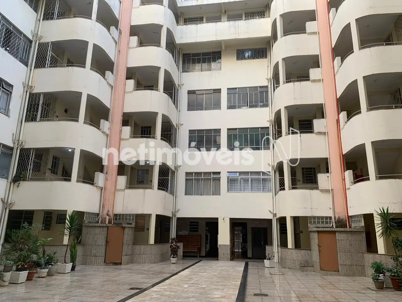 Hall e Vista dos Aptos 