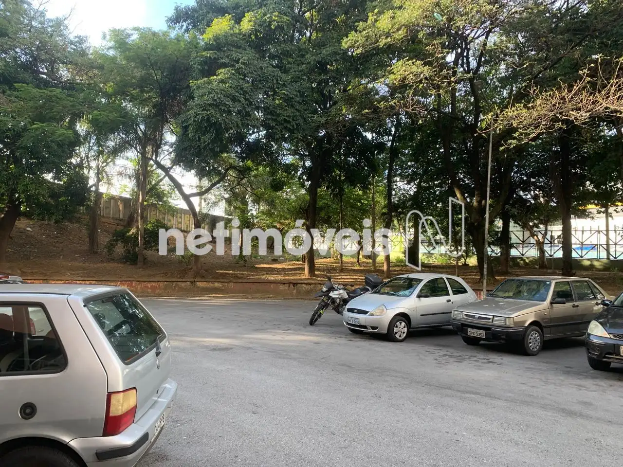 Área de Estacionamento