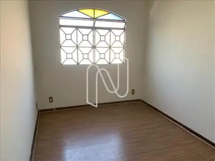 Quarto 02 