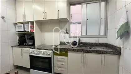 Cozinha com armários