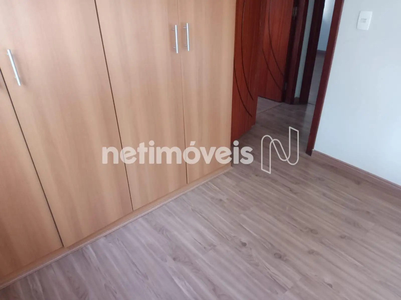 Piso Quarto 01