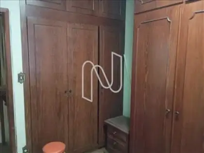 QUARTOS COM ARMÁRIOS