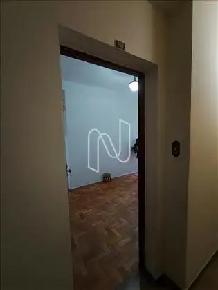 Entrada - porta da sala