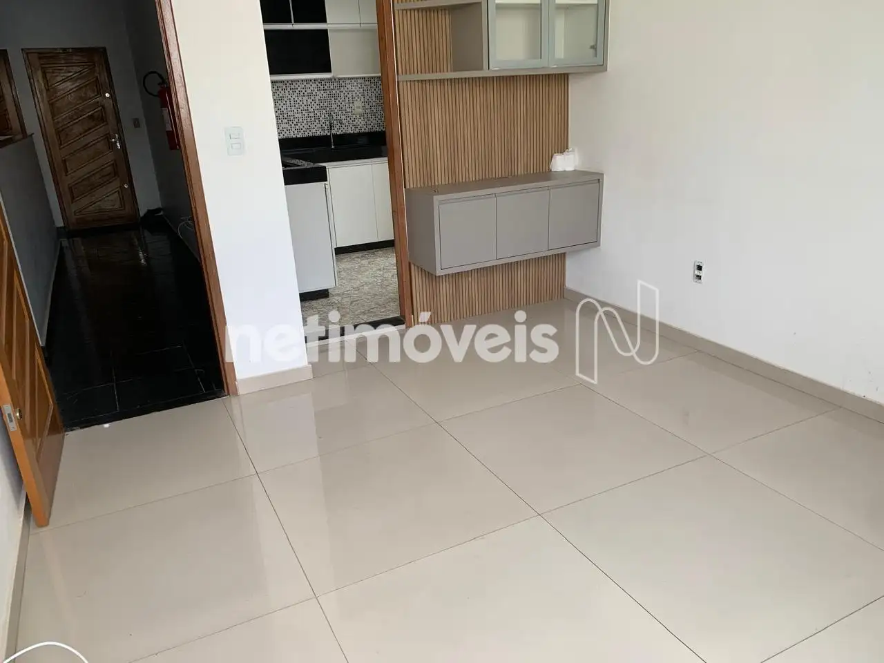 Piso SAla