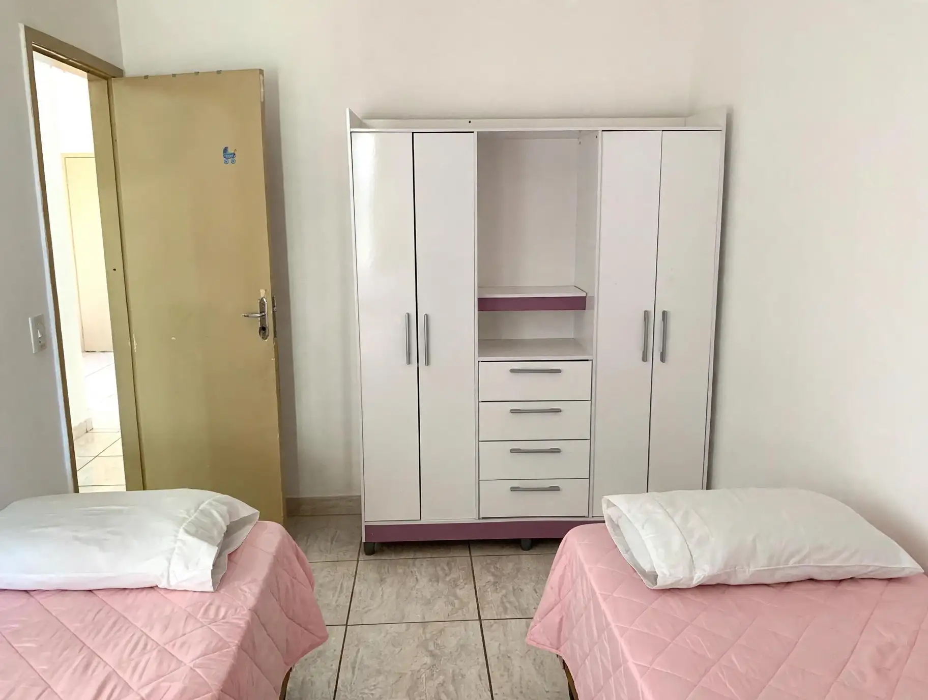 Armário quarto 02