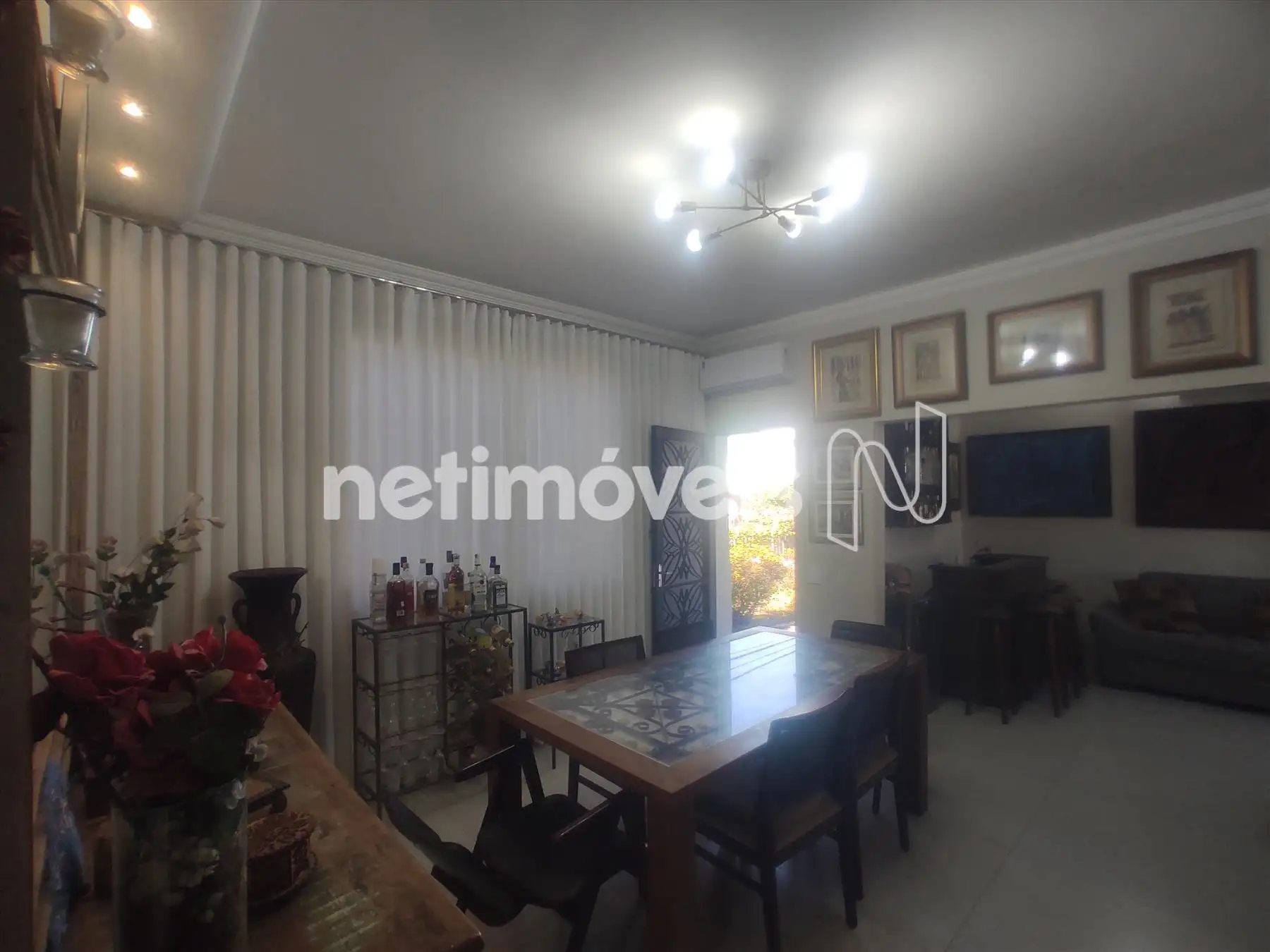 Sala