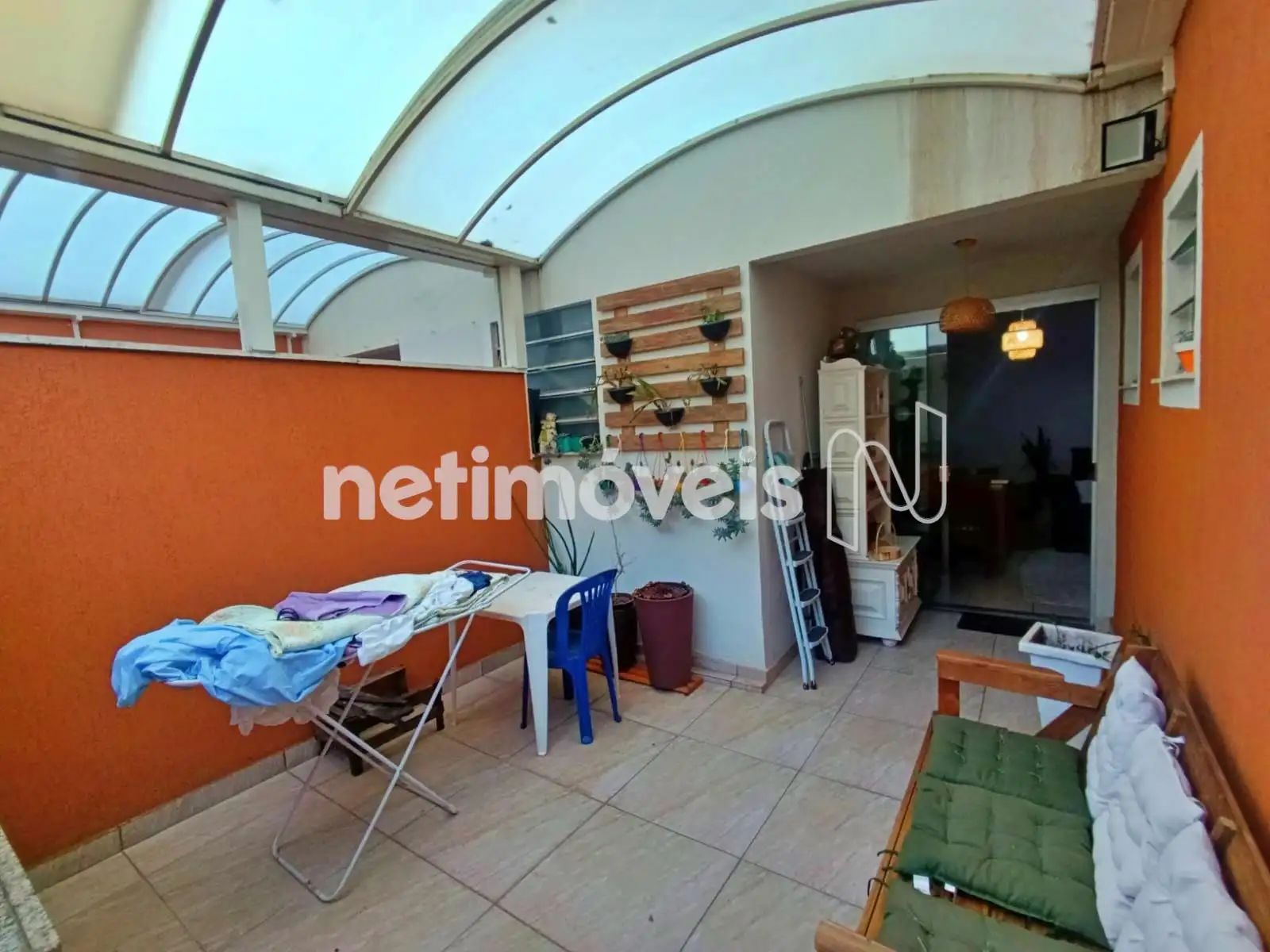 Área externa privativa coberta