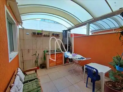  Área externa privativa coberta 