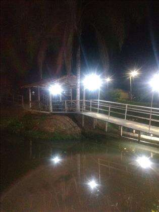 Lagoa com quiosque estilo pesque e pague