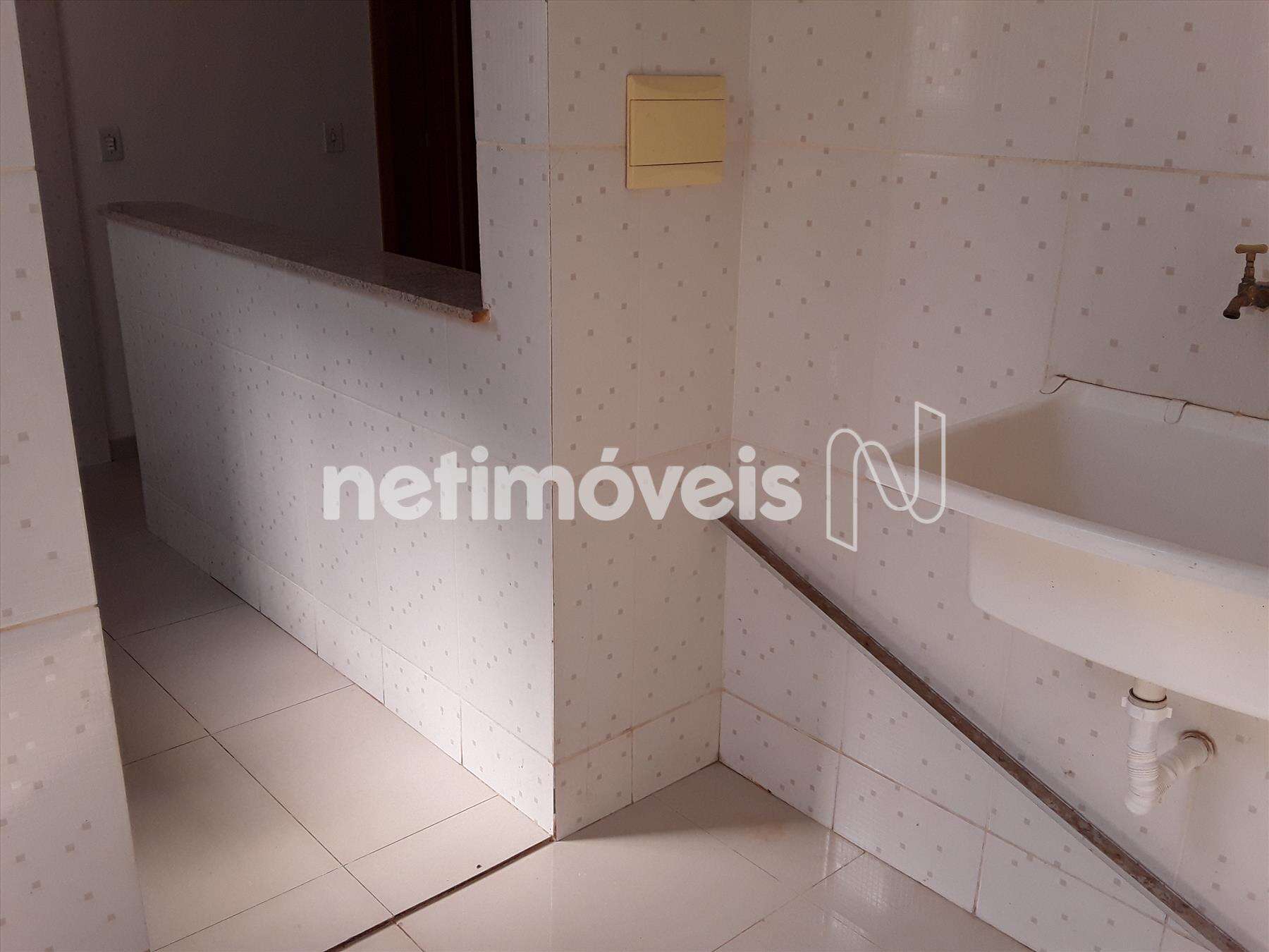 área de serviço separada da cozinha
