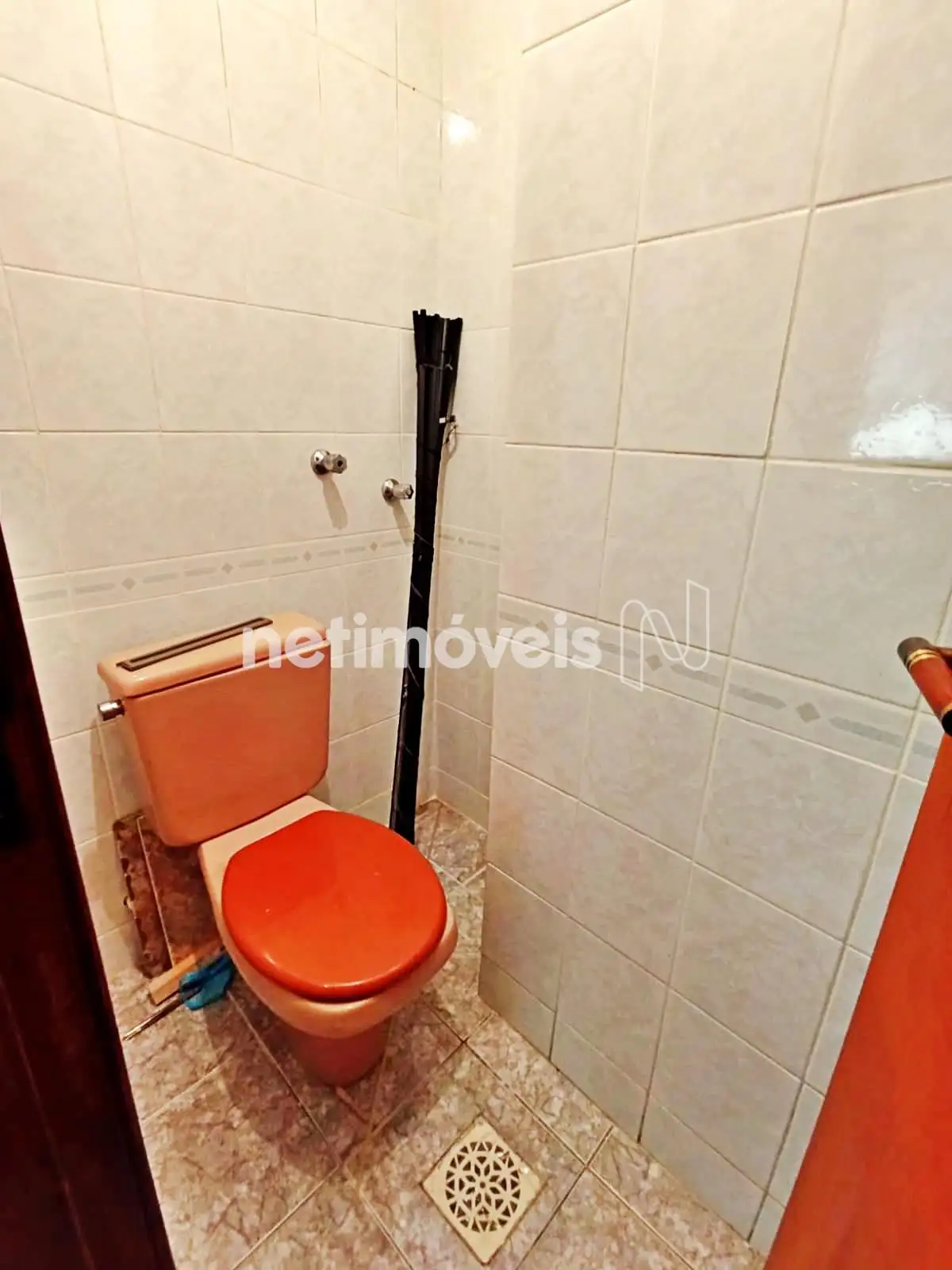 banheiro de serviço