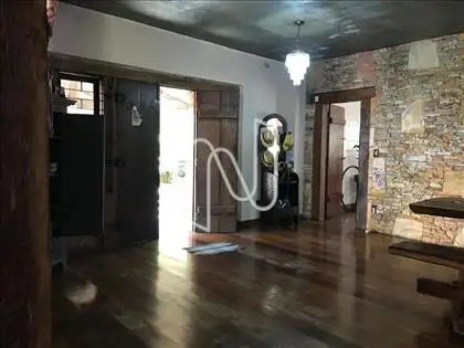 Piso sala 02 