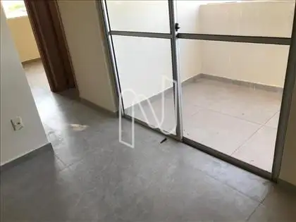 Piso Sala e Varanda  