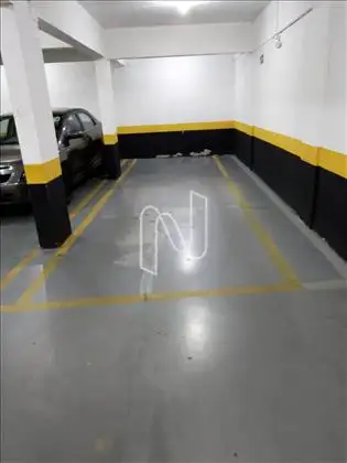  Garagem