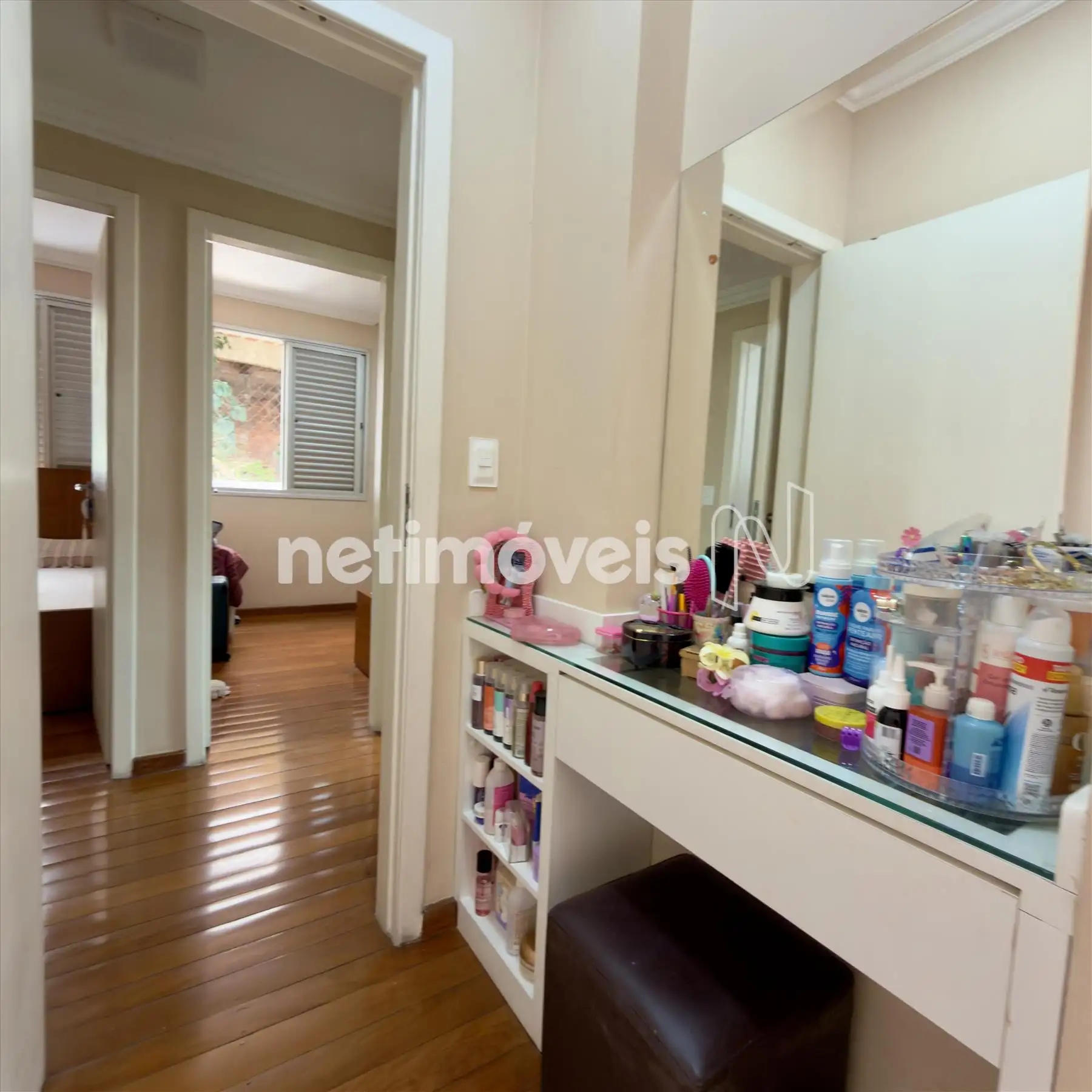 Closet da suíte de casal
