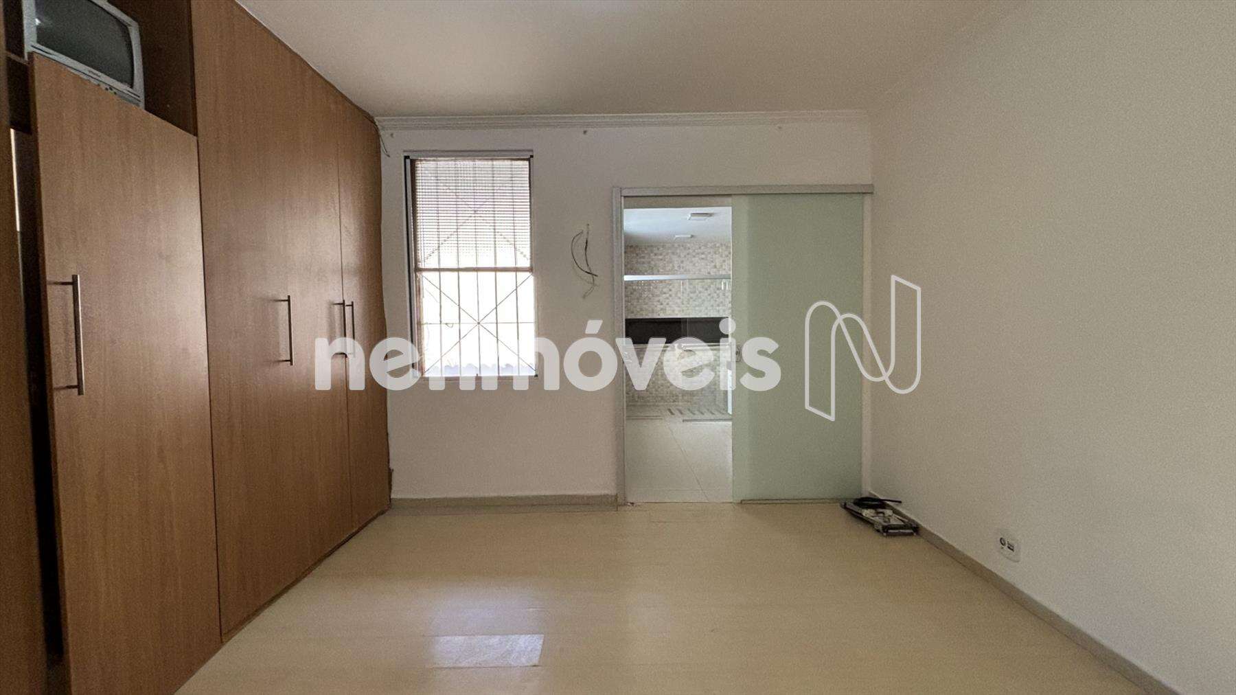 Quarto casal, suíte.