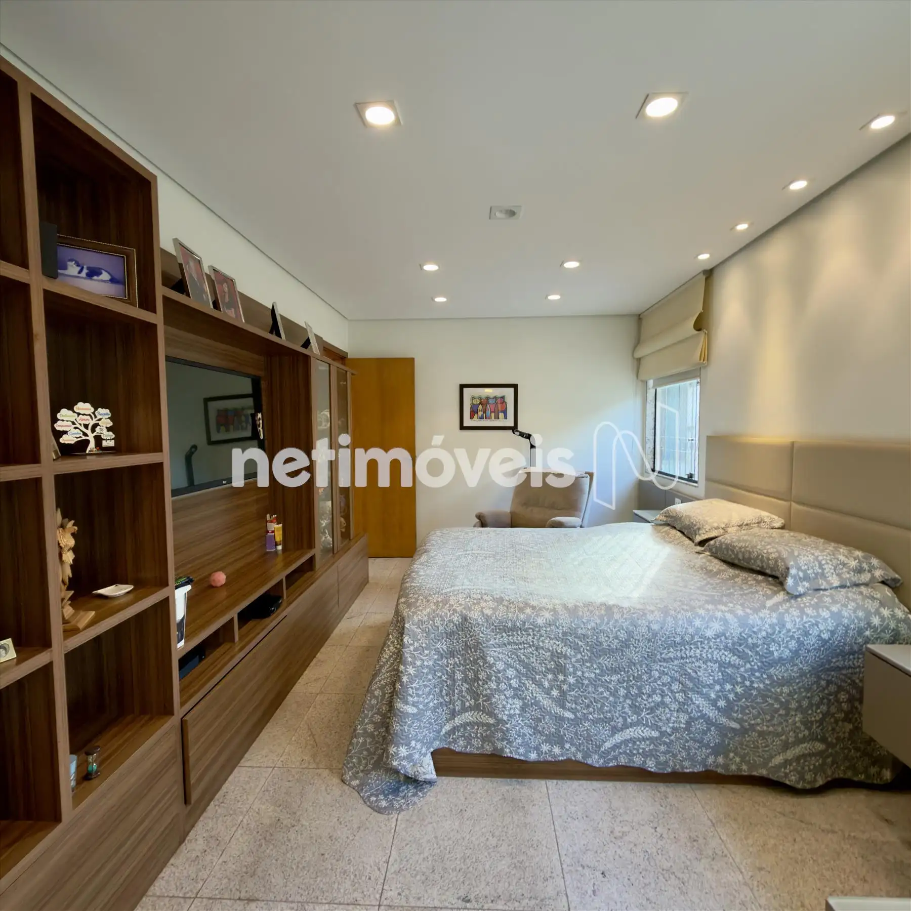 Quarto casal, outro ângulo