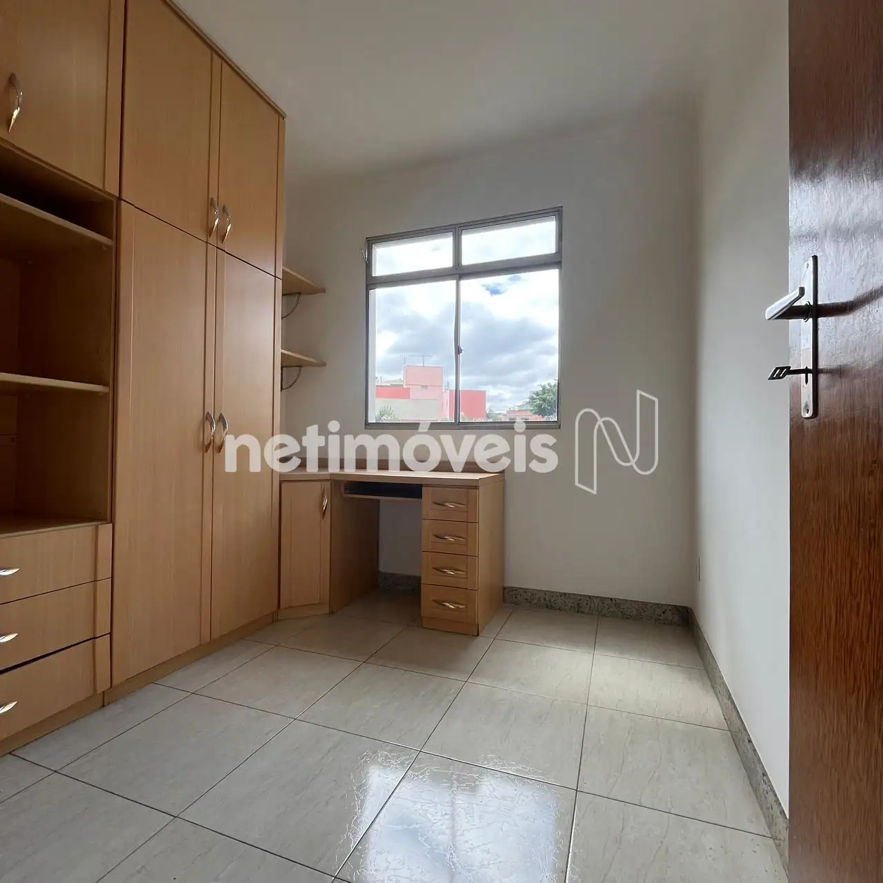 quarto um