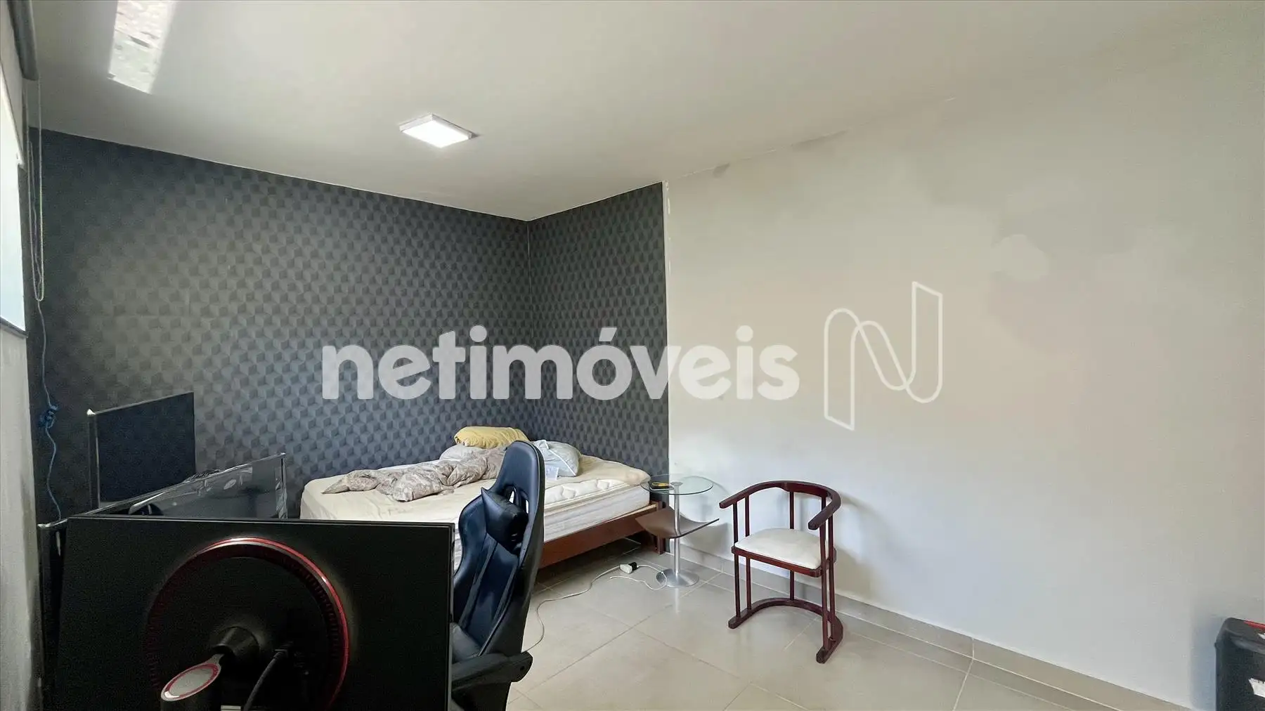 Quarto privativo casa 1