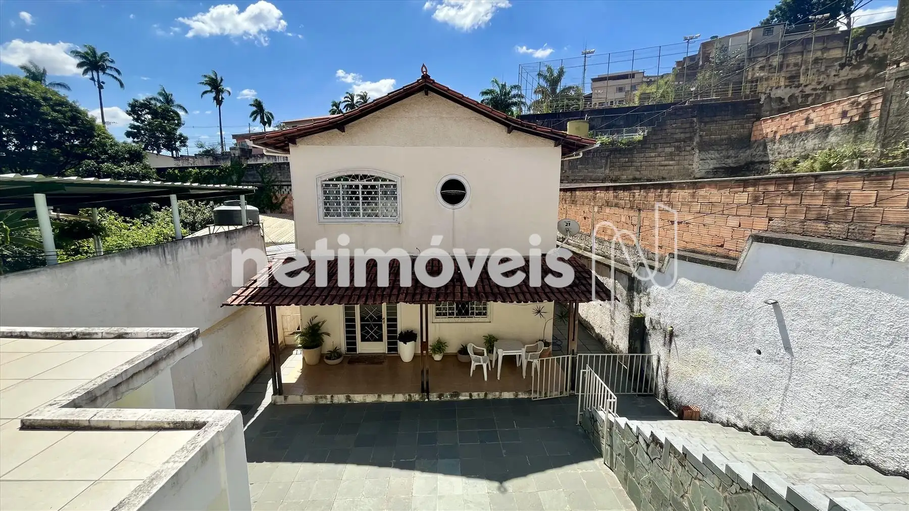 Fachada da segunda casa