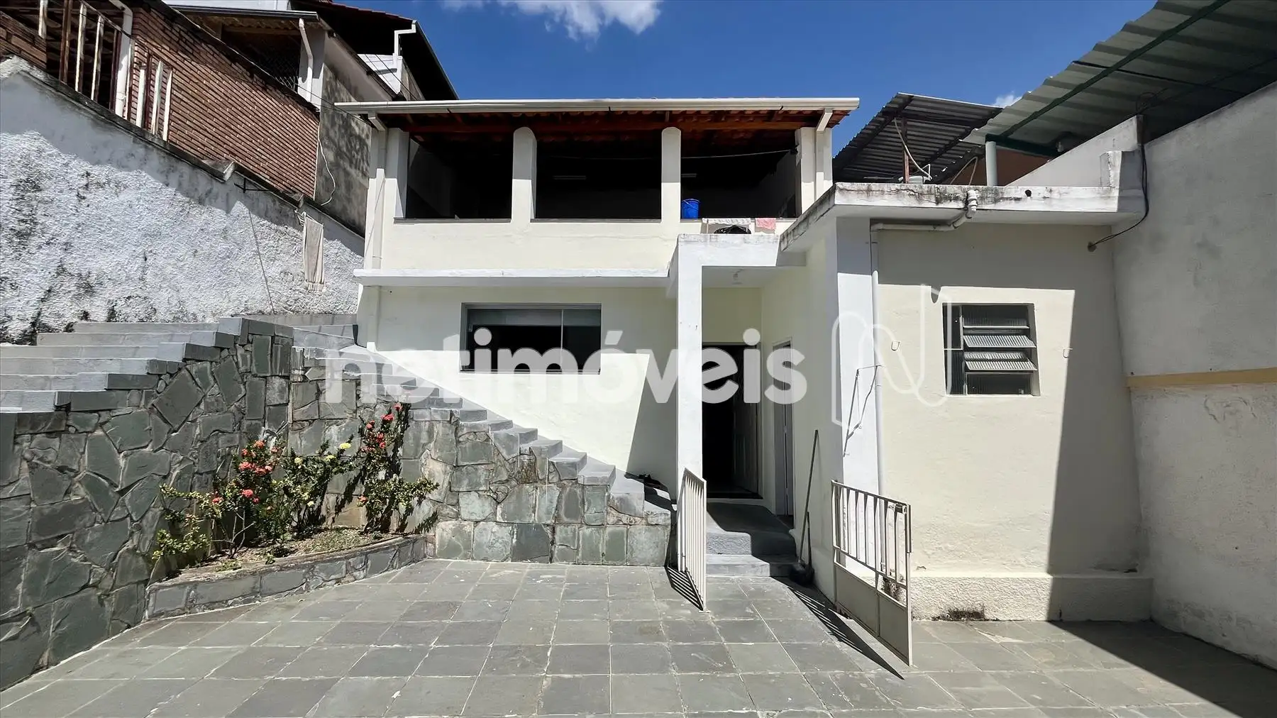 Fachada dos fundos da primeira casa