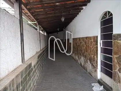 Varanda/ Garagem, casa 1