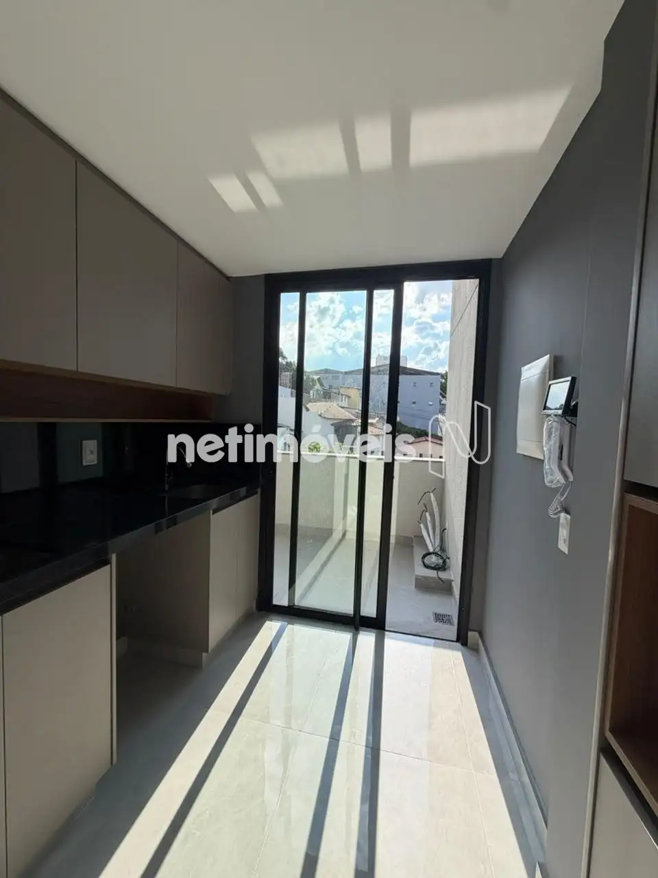 cozinha e área