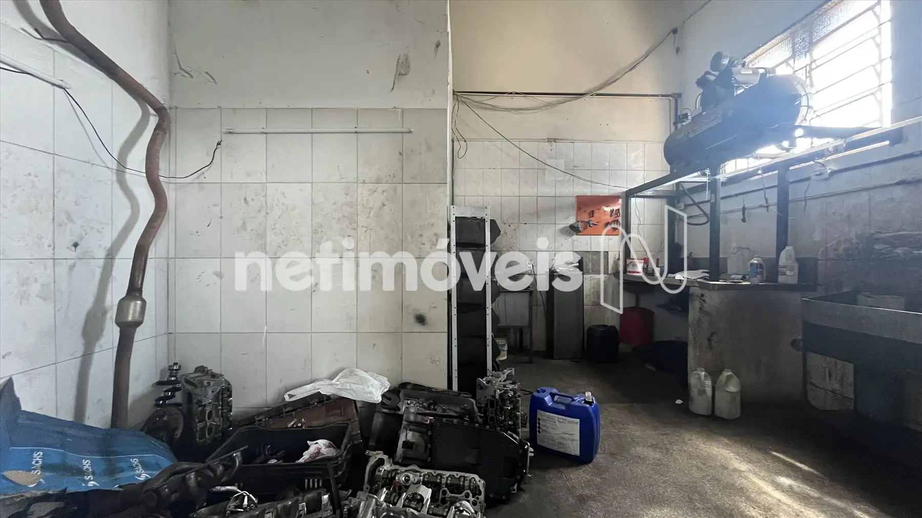 Sala/cozinha/refeitório