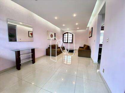 Sala de estar, 1º piso outro ângulo 